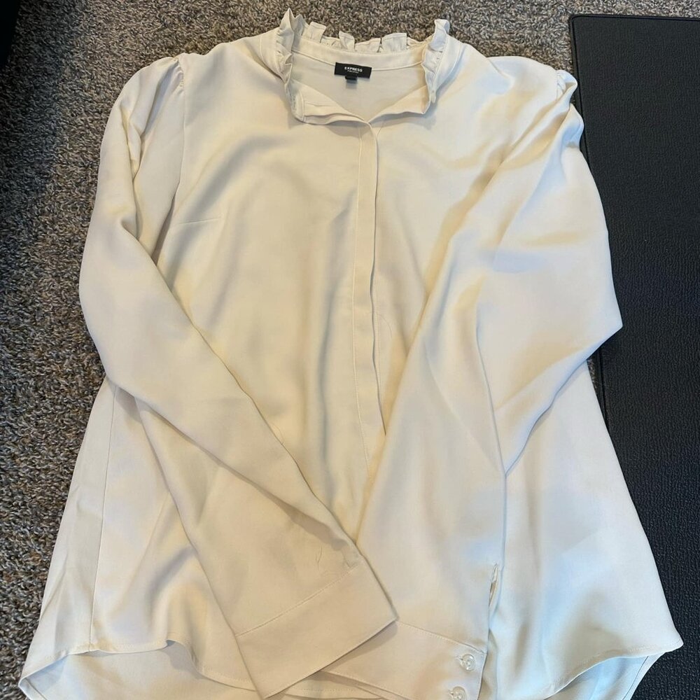 White blouse women